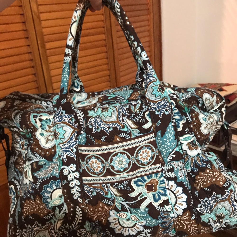Blue and Brown Vera Bradley Duffle Bag (w/ strap)